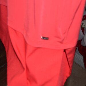 Pre-owned Calvin Klein red top. Size L.